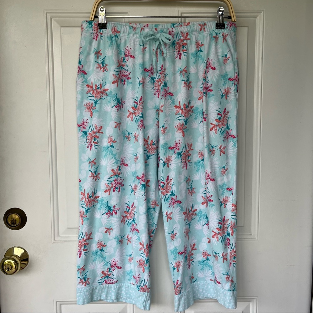 •Carole Hochman• Cropped Pajama/Lounge Pants - Size Medium